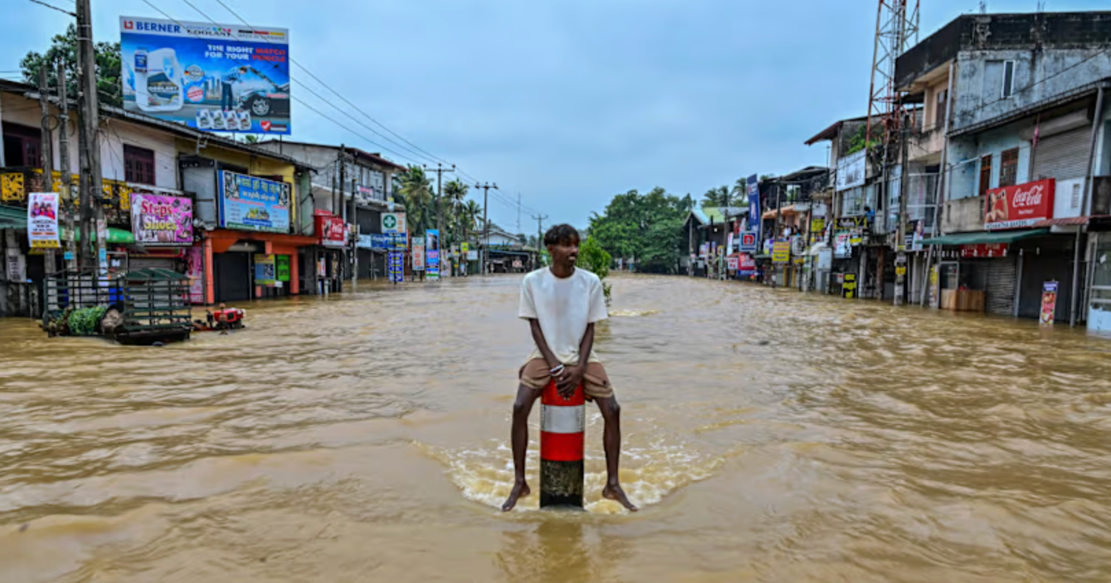 Lũ lụt tấn công Sri Lanka, gần 200 người thiệt mạng