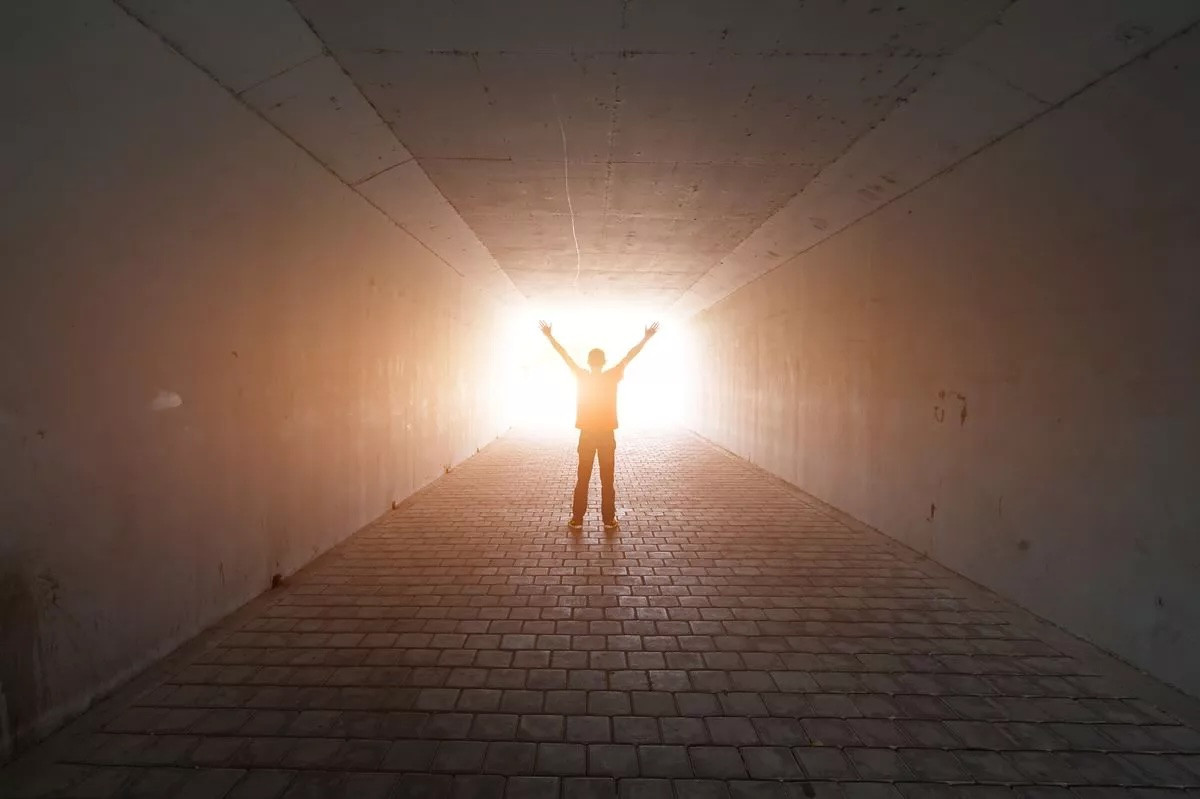 Trải nghiệm cận tử 'nhìn thấy Chúa trời' làm thay đổi cuộc đời người phụ nữ 