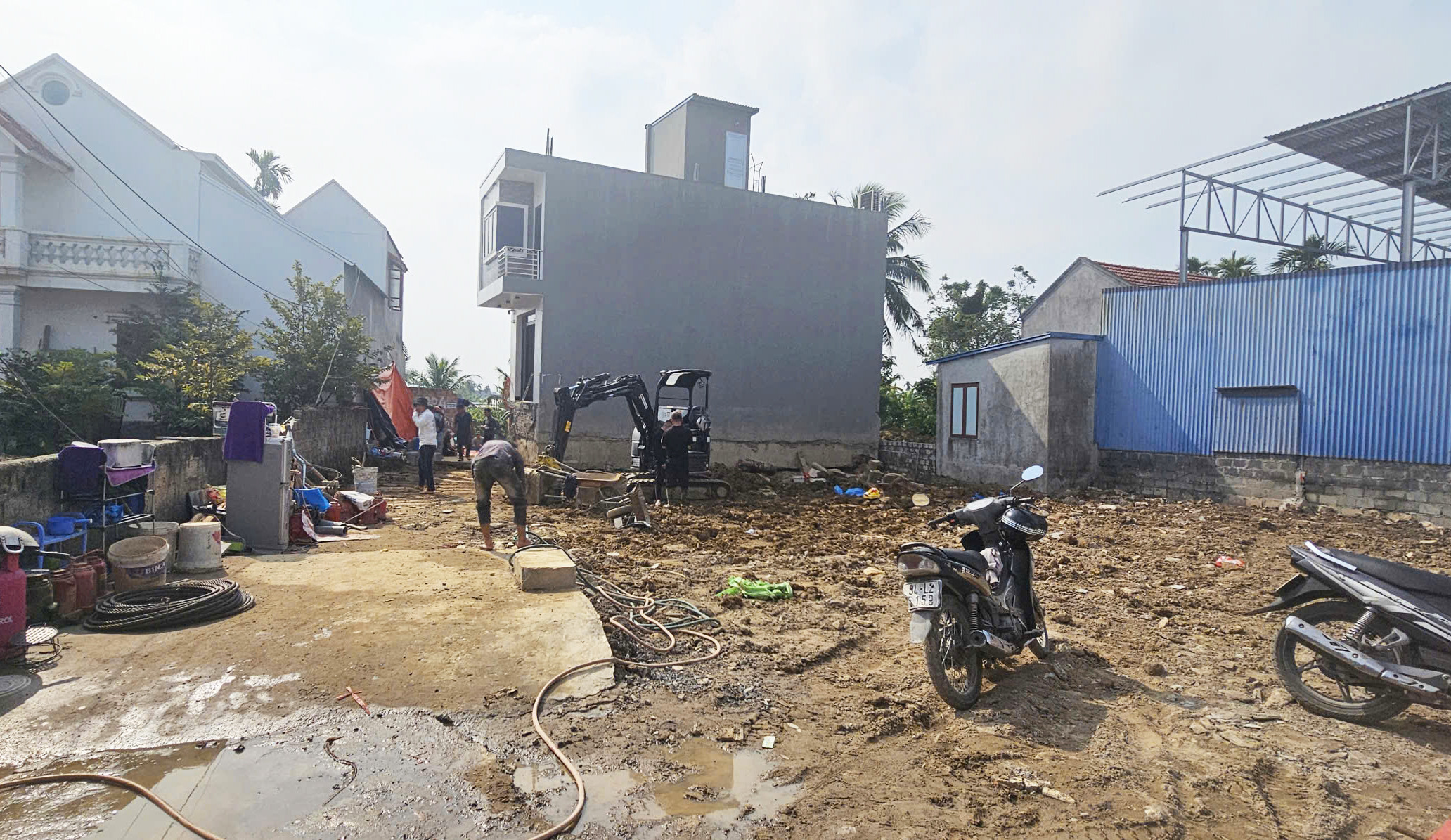 Di dời nhà xây nhầm ở Hải Phòng: 'Thần đèn' gặp loạt tình huống bất ngờ