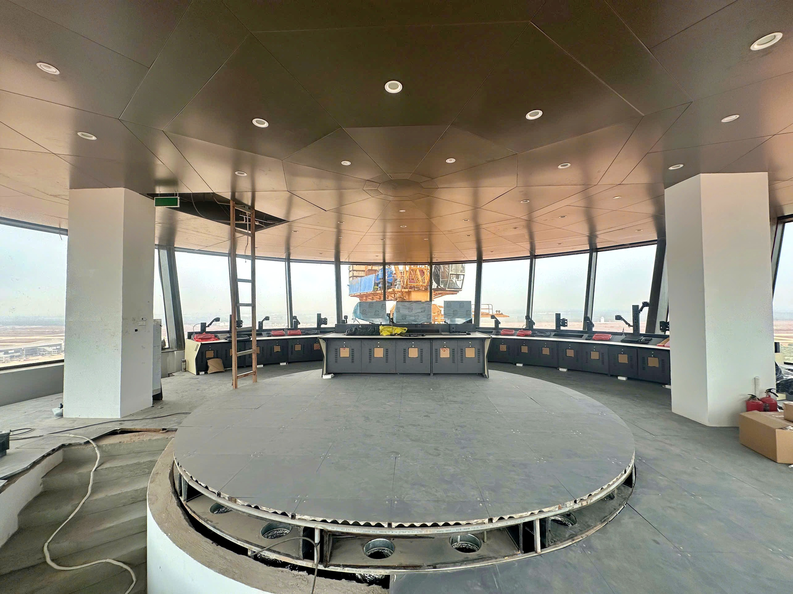 Tăng tốc lắp thiết bị trong tháp không lưu Long Thành, đón chuyến bay đầu tiên