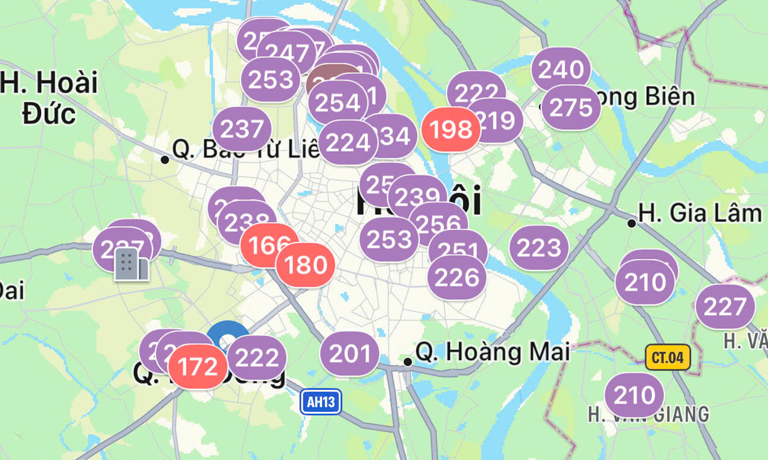 Ô nhiễm không khí ở Hà Nội leo thang, loạt điểm cảnh báo tím