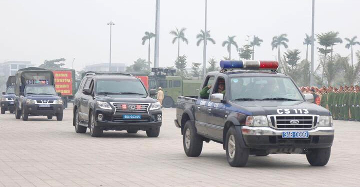 Gần 4.000 cán bộ, chiến sĩ Công an Hải Phòng ra quân trấn áp tội phạm