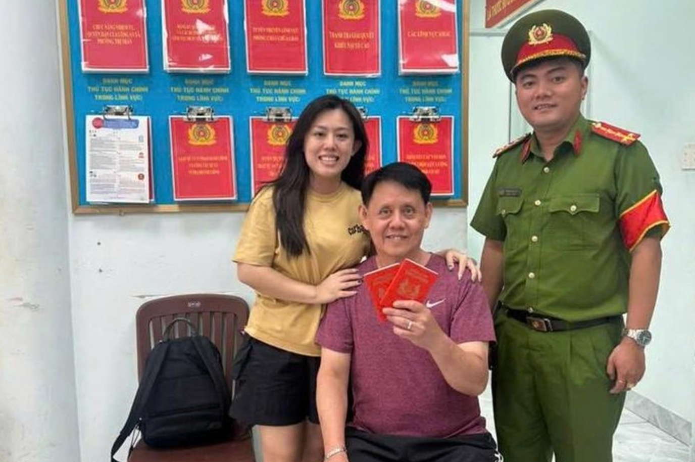 Người cha Singapore đi lạc, được Công an TP.HCM tìm thấy đúng ngày sinh nhật