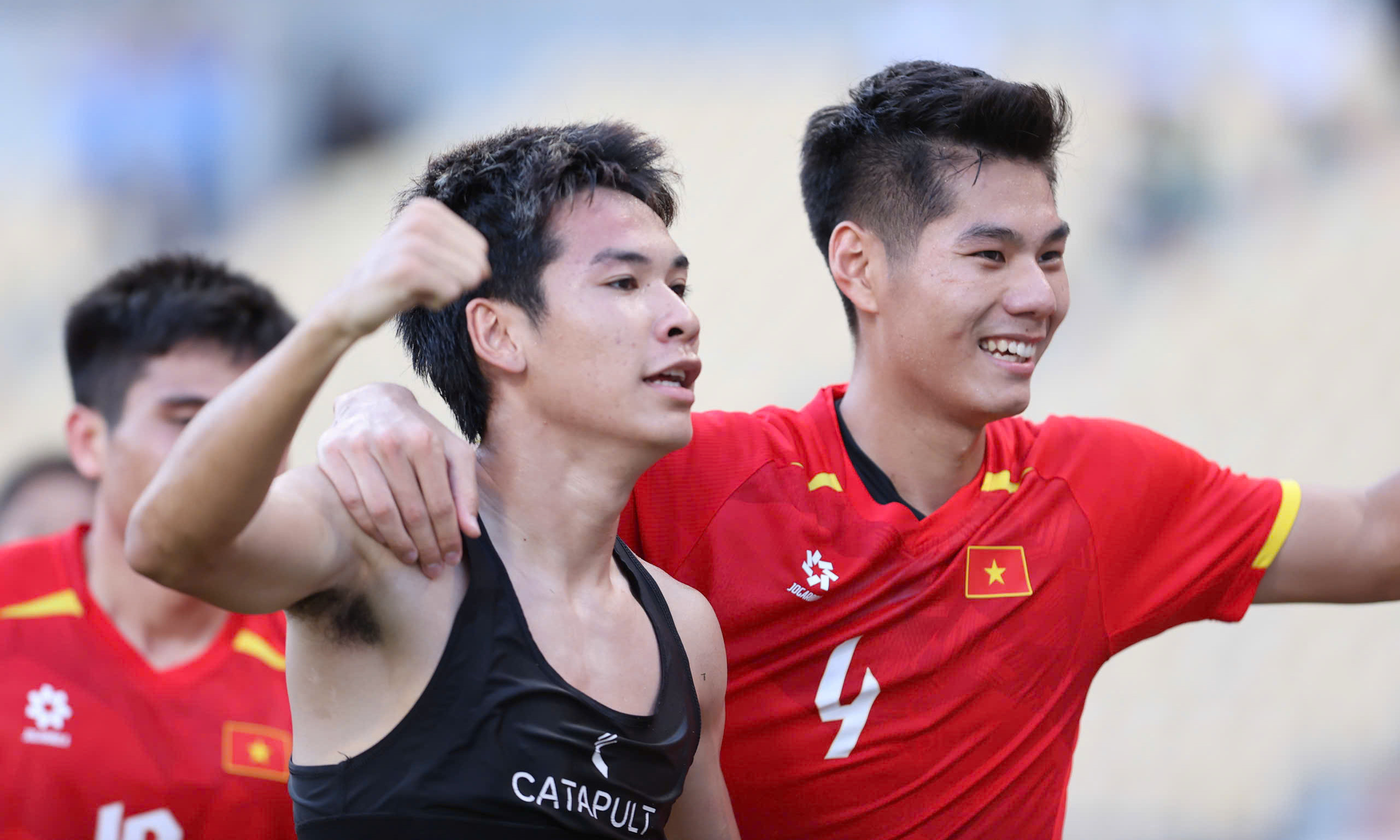 Siêu dự bị ghi bàn hạ U22 Philippines, U22 Việt Nam vào chung kết SEA Games 33