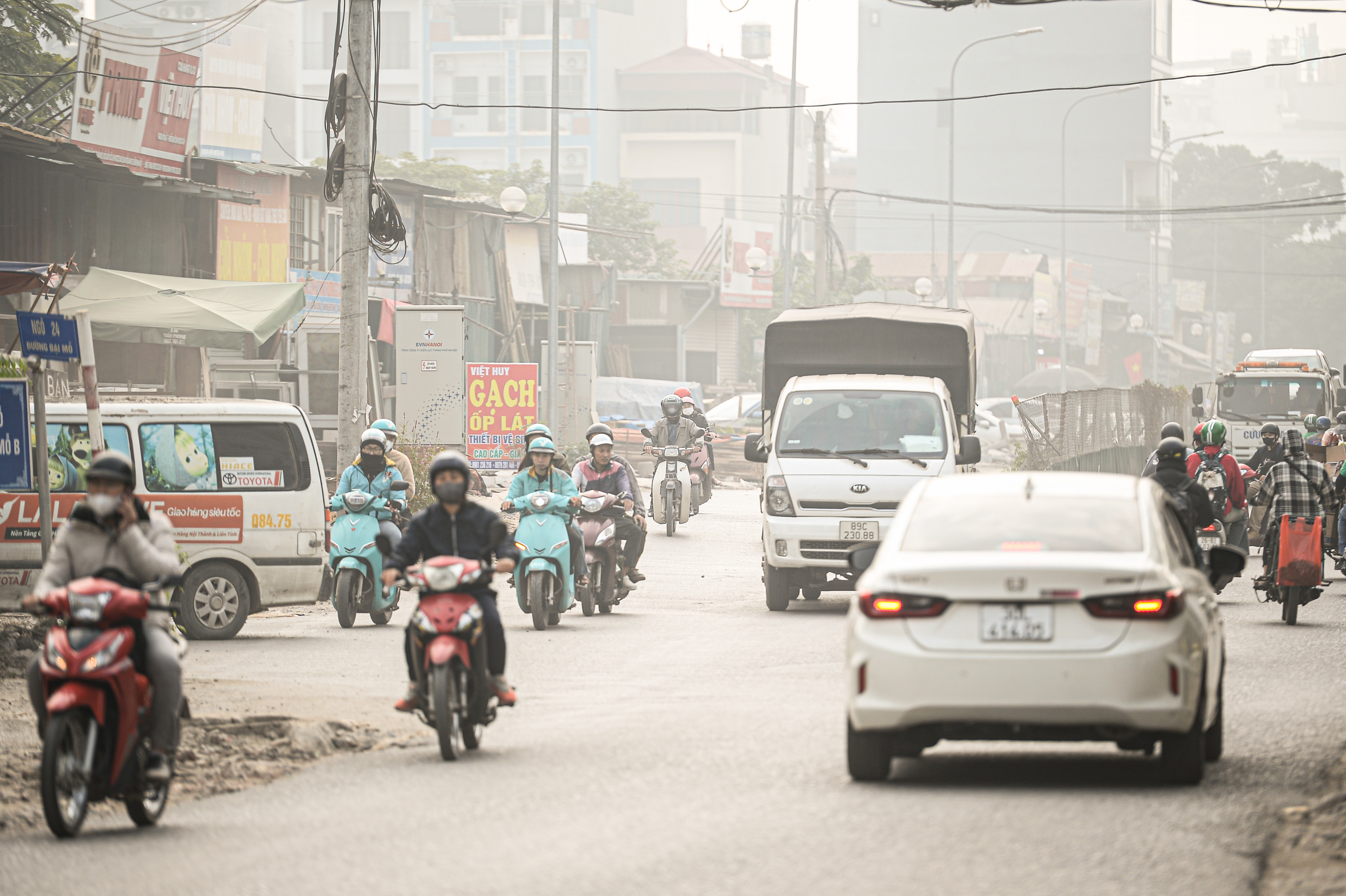 Không khí Hà Nội xấu trở lại, tiềm ẩn nguy cơ ảnh hưởng sức khỏe