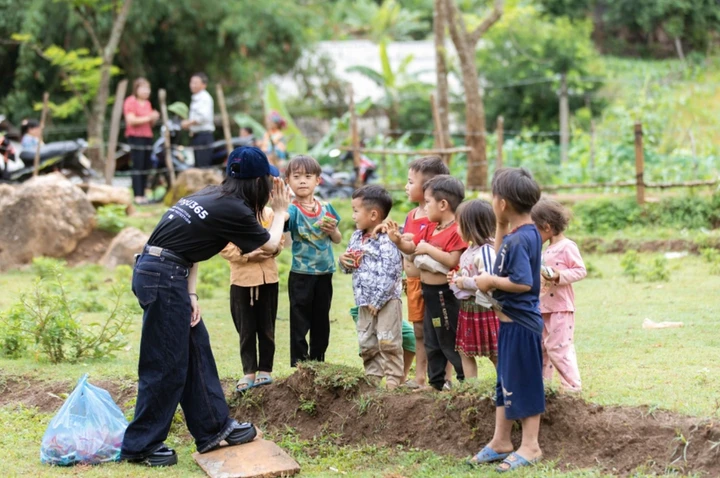 Quảng Ngãi rà soát các tổ chức liên quan dự án 'Nuôi em' 