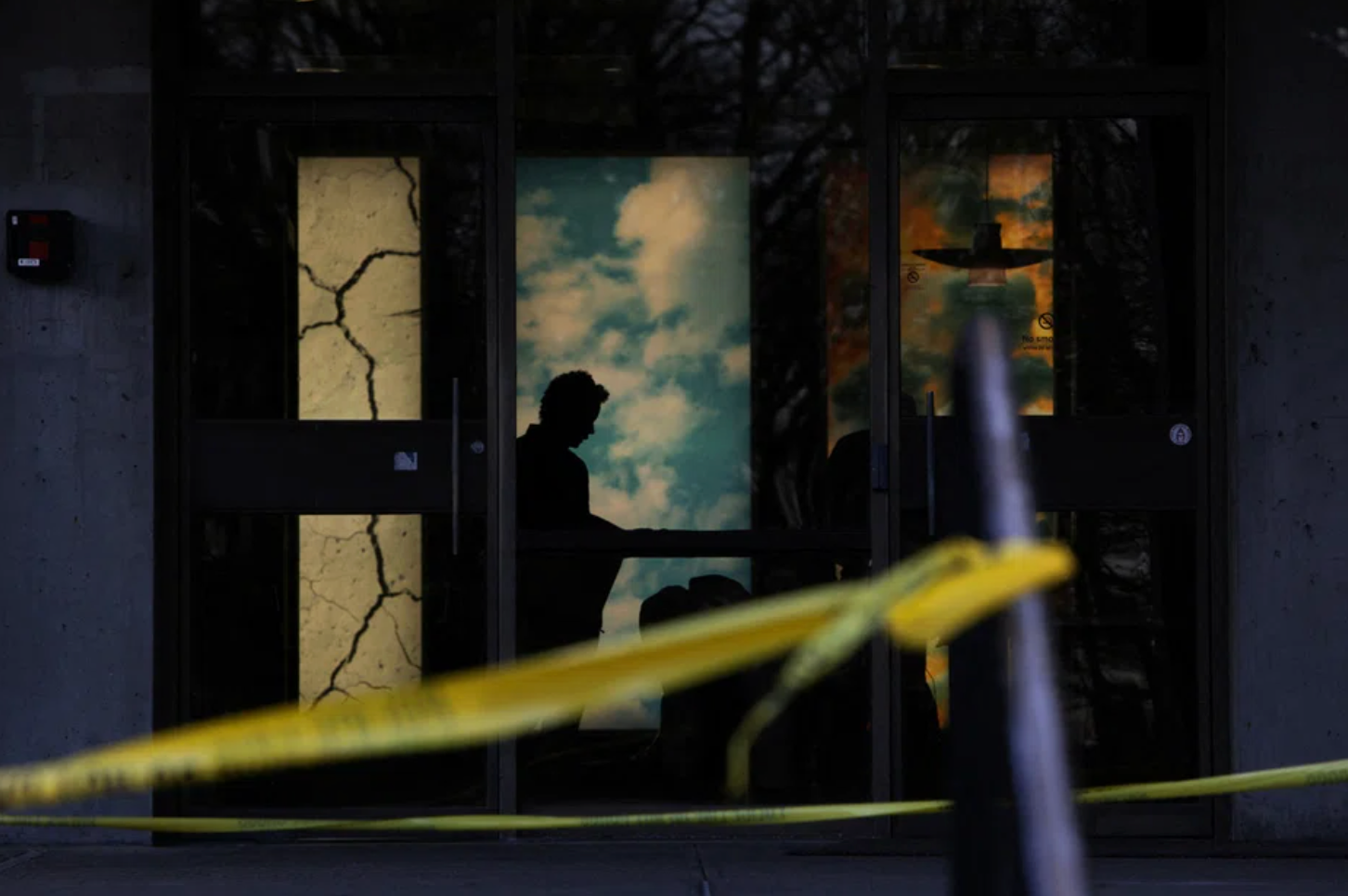 Mỹ: Nghi phạm trong vụ xả súng tại Đại học Brown tự sát