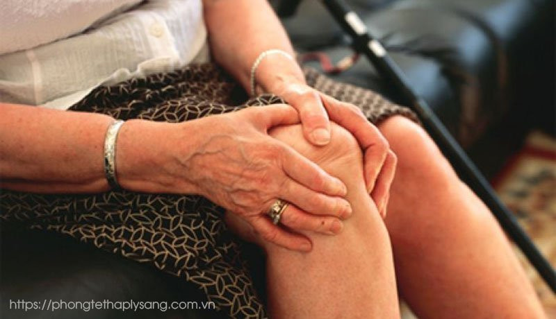 giet-ke-thu-cua-phu-nu-benh-thap-khop-don-gian-chua-tung-thay 3