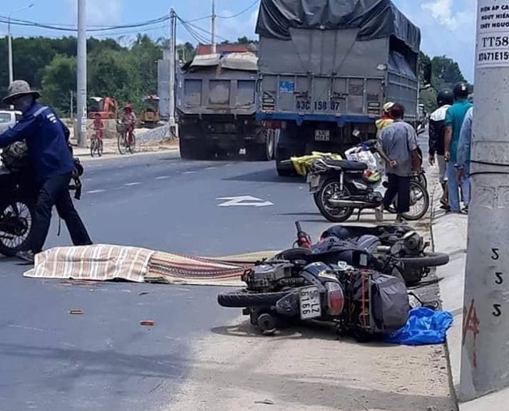 41984444_227371091466508_1514288881682350080_n