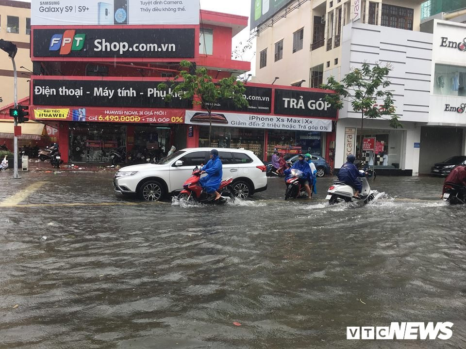 48357834_2416533291722501_2380299398321012736_n