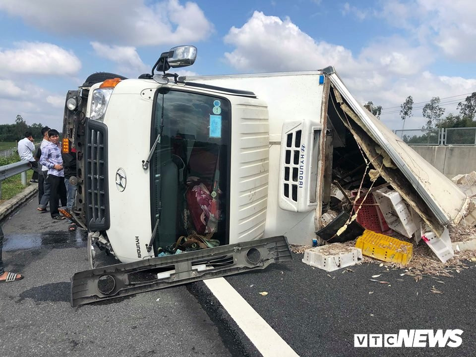 48404307_350803418807189_3907424511321964544_n