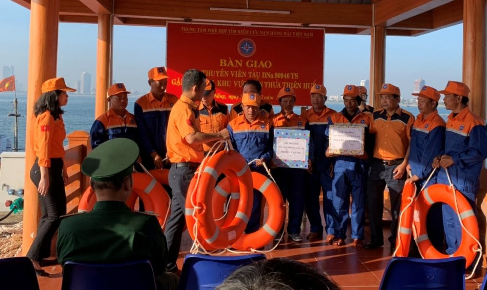 fa89122dd878868e44b0520d1008ea37 4