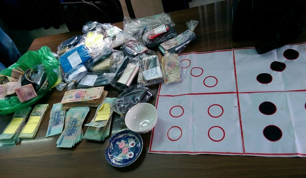 49801099_593478651105461_6420100913444159488_n