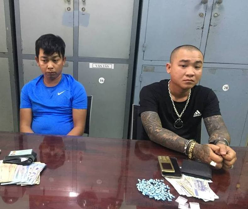 55786383_2433375683362036_5891510870189539328_n