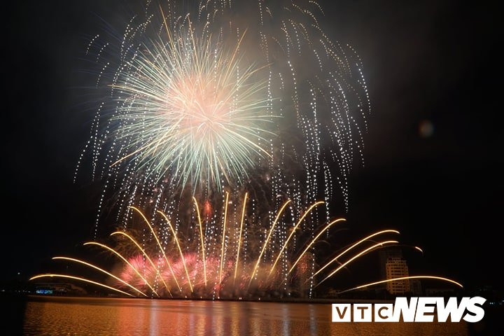 Phao-hoa-Phan-Lan (20)