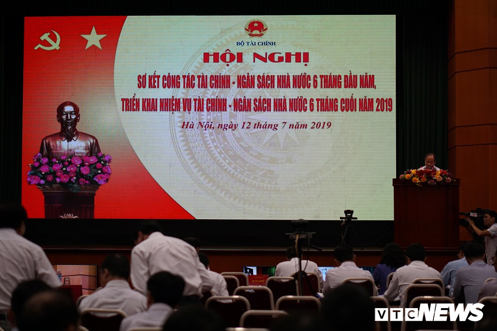 bo-tai-chinh-hoi-nghi