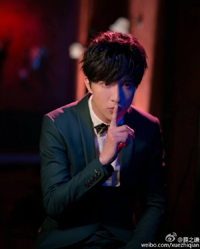 17688448458630716173885o-726f