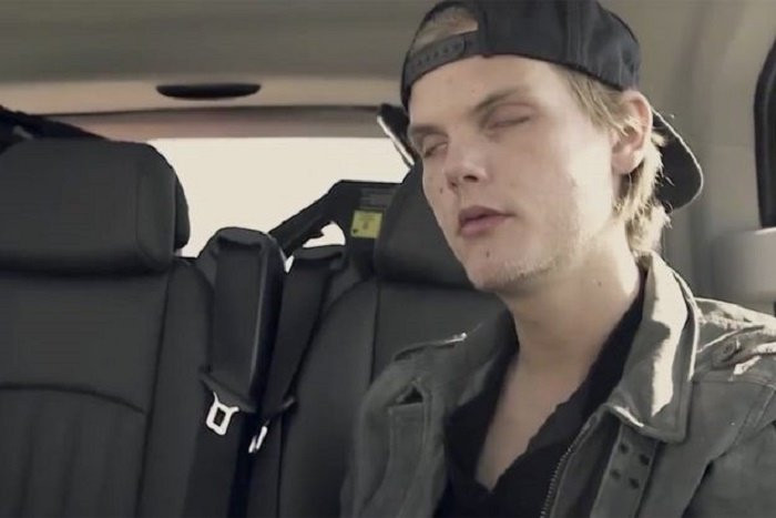 1142272_avicii_2_1988ff5d58b3310eb0b2f60f0b6cfab8_1-0233212 4