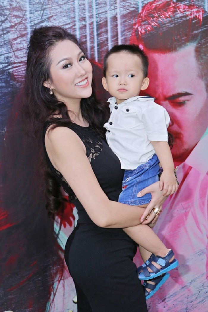 foto-duy-england-19-1502678014-5829-6532-1525920454-1119370 3