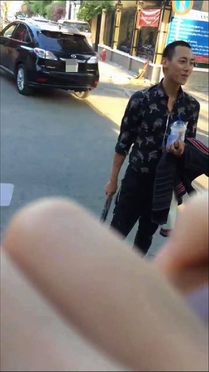 ve-ngoai-gay-nhom-cua-rocker-nguyen-ngoisaovn-1-ngoisaovn-w540-h960-1522560 15