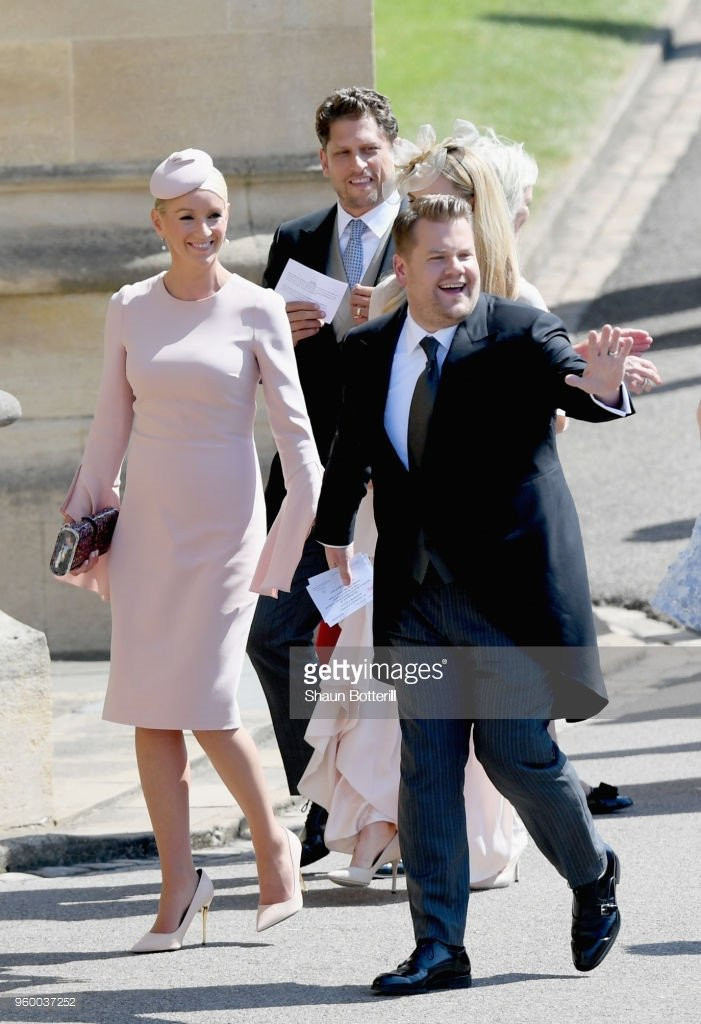 Le cuoi Hoang tu Harry: Vo chong Beckham va dan sao den chuc mung hinh anh 11