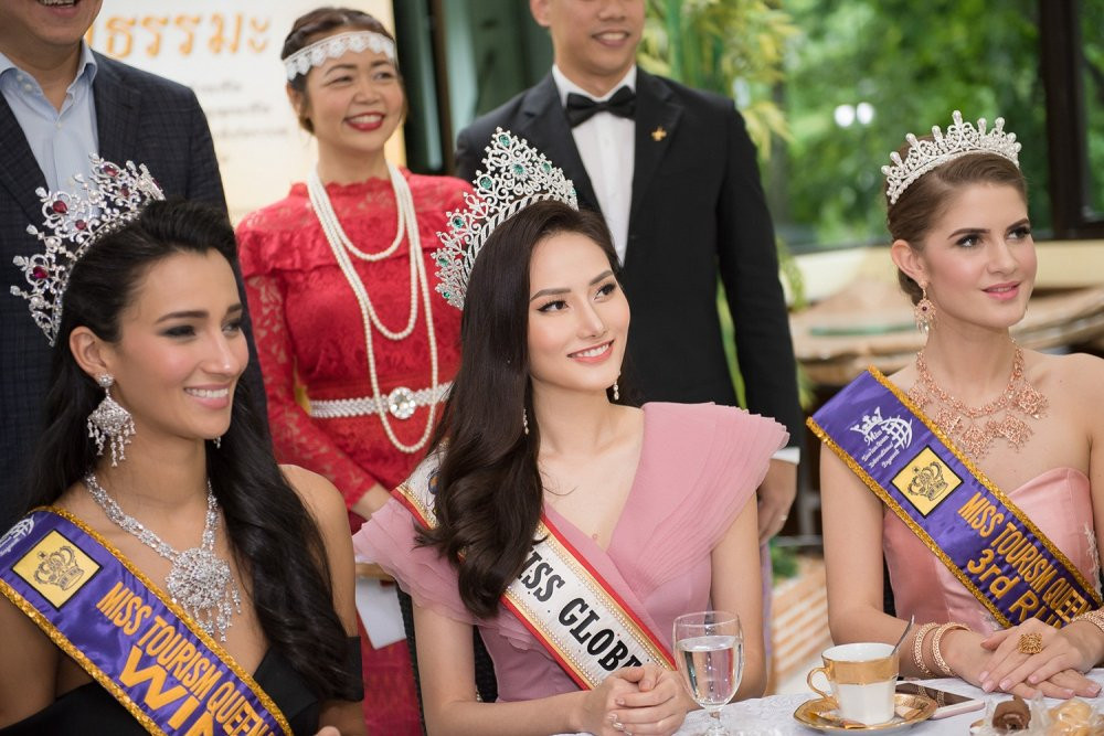 Dieu Linh va hoat dong keu goi bao ve moi truong (3) 5