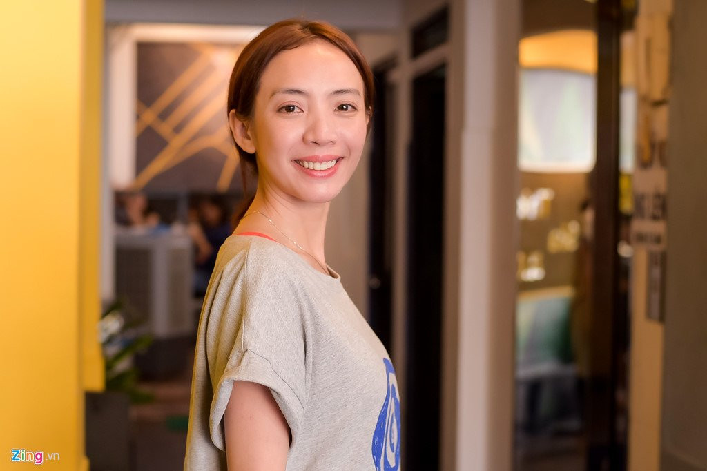 Thu Trang: 'Toi khoc vi guong mat sung phong sau phau thuat tham my' hinh anh 1