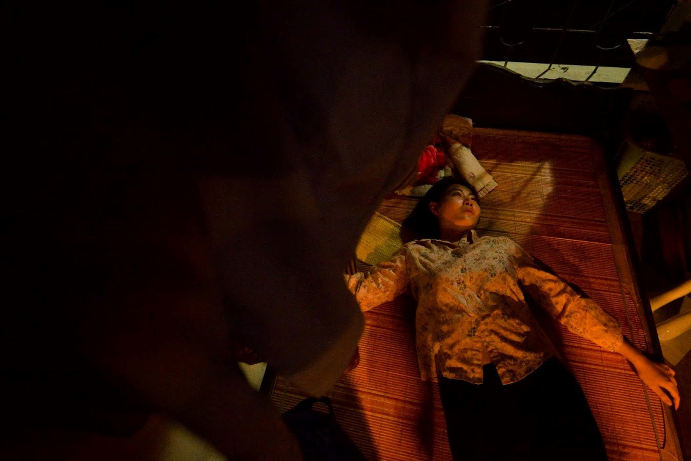 24 gio voi canh quay danh dap phu nu, cuong hiep bao luc hinh anh 31