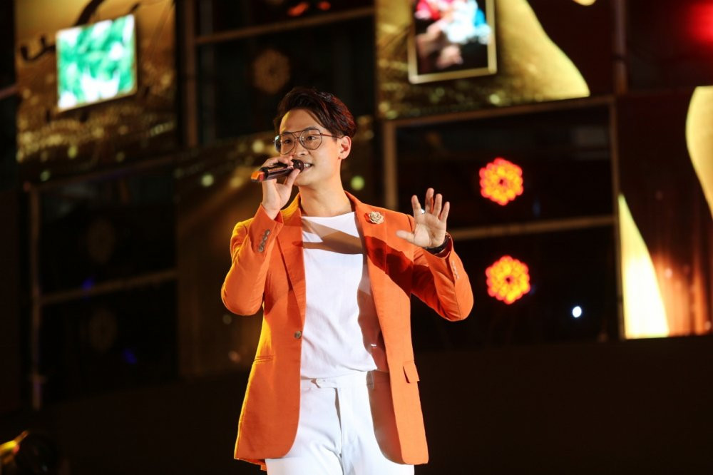 Dai nhac hoi IMC Ha Anh Tuan (7) (1280x853) 3