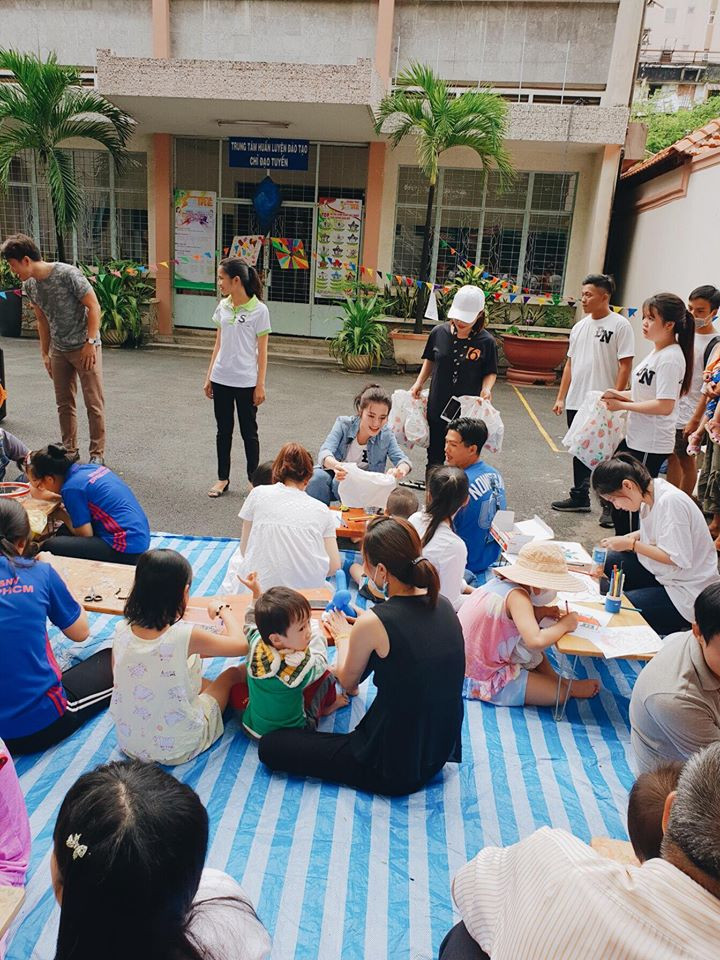 34179438_10160523669815541_8881569756230975488_n