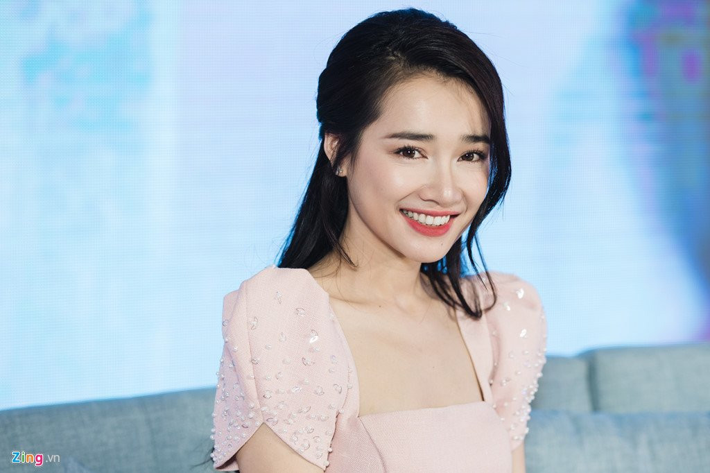 Nha Phuong: Chuyen toi va Truong Giang khong bi anh huong boi tin don hinh anh 1