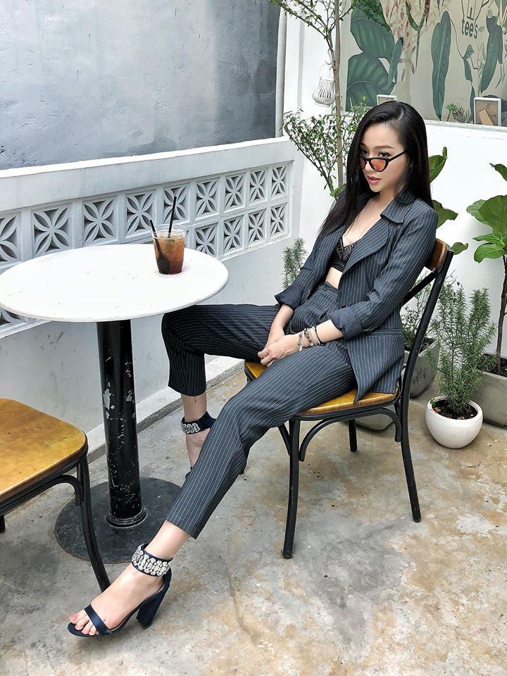 35990517_10204876662312714_4810152587410014208_n