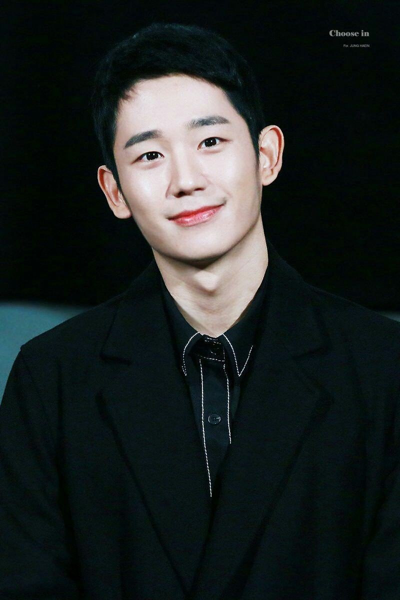 Jung Hae In 5