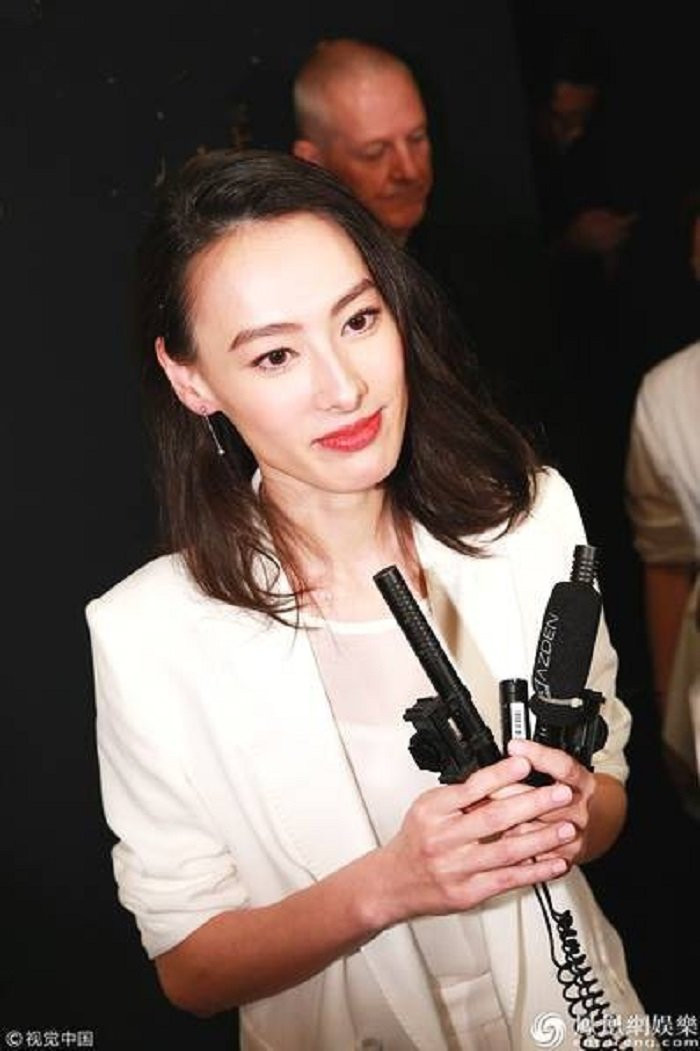 19c51b890241db19803afa556d37519249d5ea1ew683h1024-15320558048021632588448-1200272 9