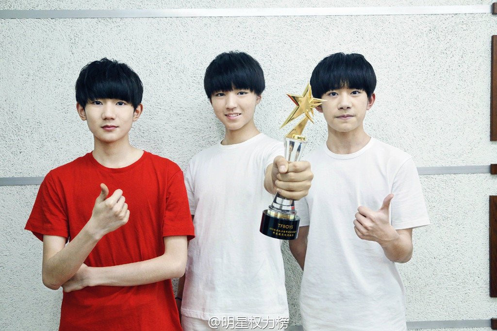 Top nghe si Hoa ngu gia tri cao: Vang bong Trieu Vy, Thanh Long hinh anh 3