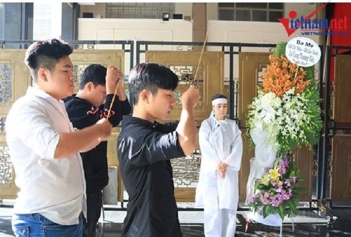 vo-con-nsut-thanh-hoang-that-than-truoc-linh-cuu-5jpg-0956457 16