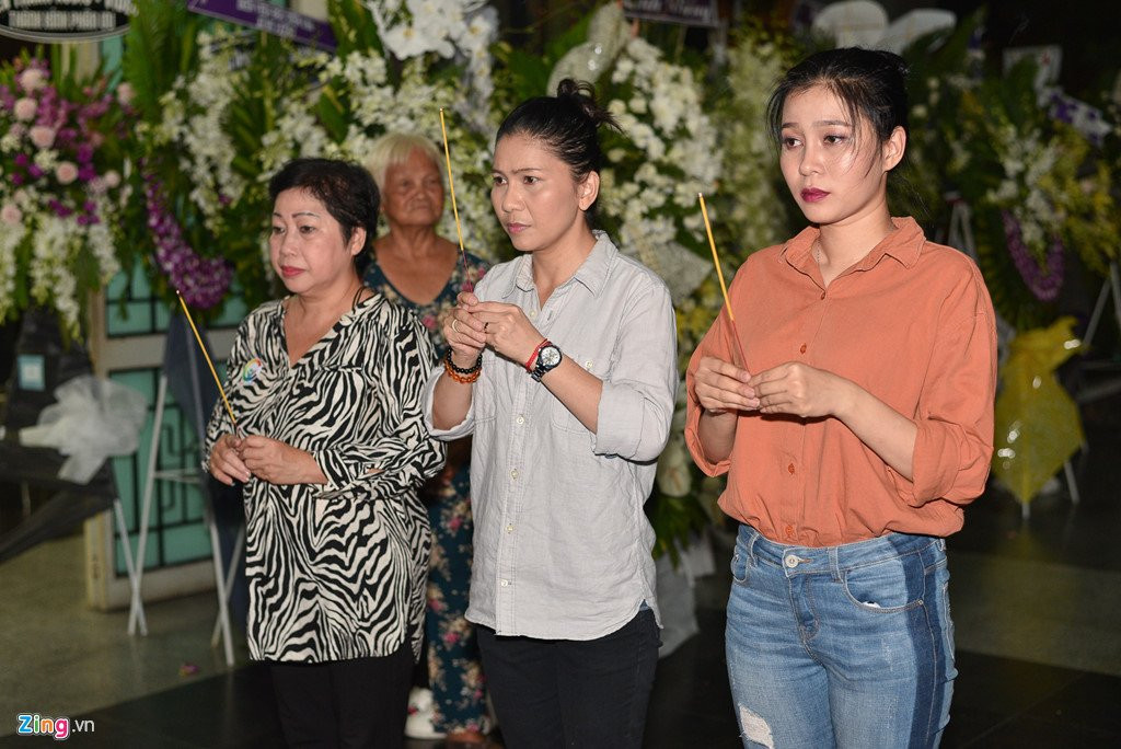 Truong Giang, Dam Vinh Hung den tien dua Thanh Hoang lan cuoi hinh anh 14