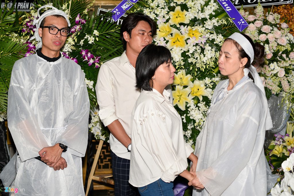 Truong Giang, Dam Vinh Hung den tien dua Thanh Hoang lan cuoi hinh anh 13