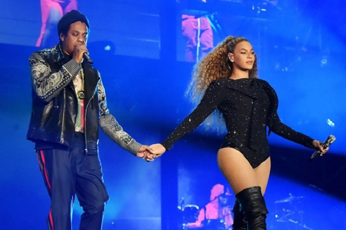 beyoncesruniitourcostumes-0130071 3