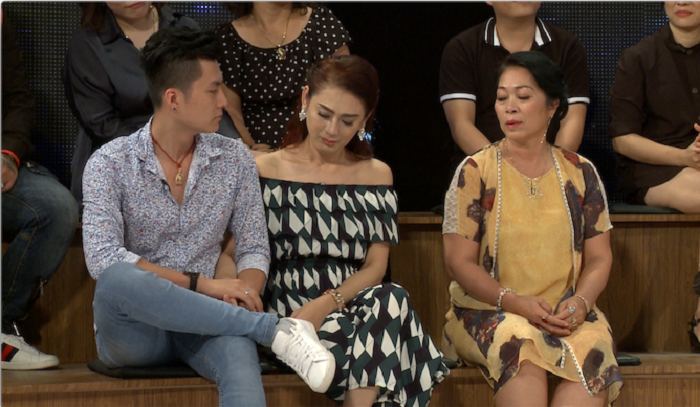 Khanh Chi khoc nuc no vi me khong hieu y 5 3