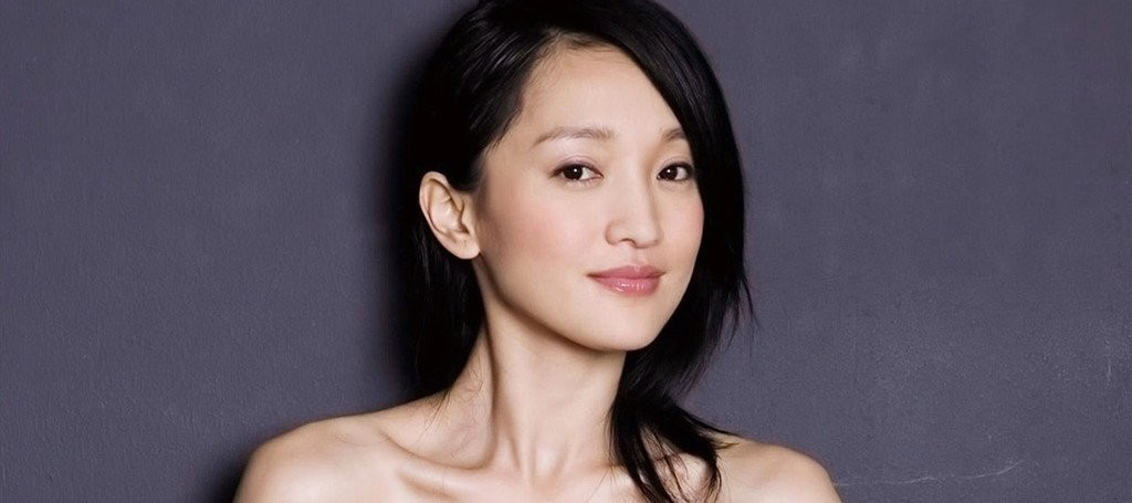 Chau Tan - tu tuoi tho co cuc den dai hoa dan lang le, co don hinh anh 4