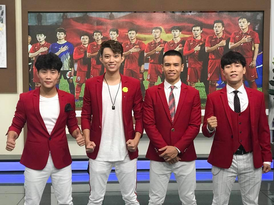 40376980_1863029787110664_551616221921935360_n 3