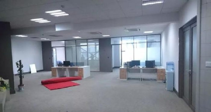 79b9861652b941ed88519aecaa6bff24-2328290 10