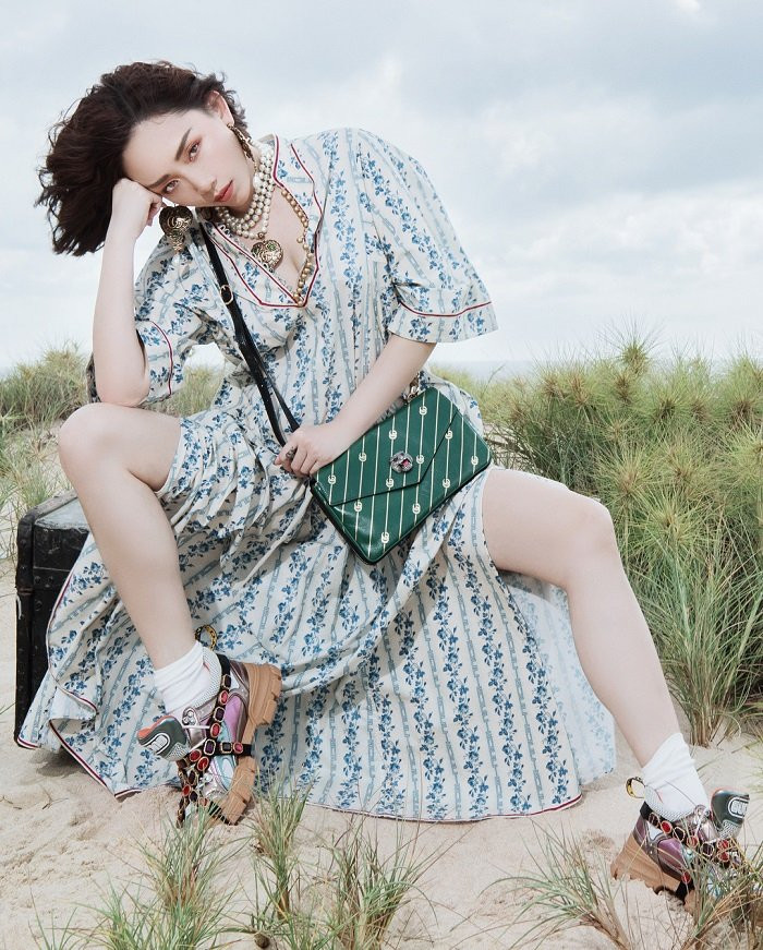 sao Viet mang sneaker tho kech (8) 7