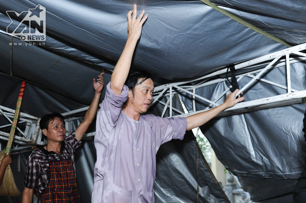 le gio to tai den tho cua hoai linh (1)