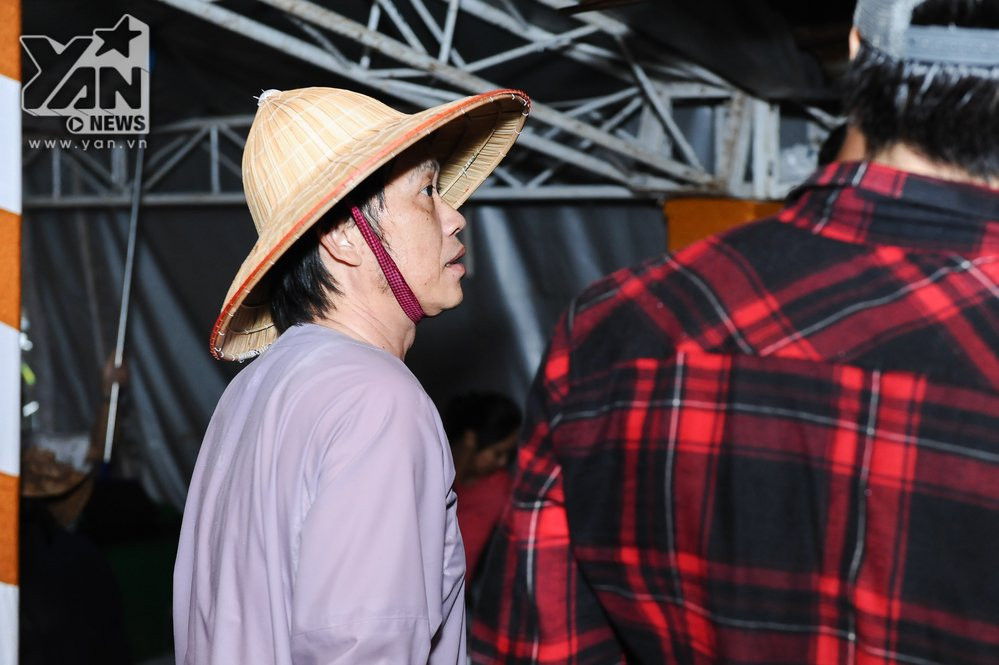 le gio to tai den tho cua hoai linh (8) 9