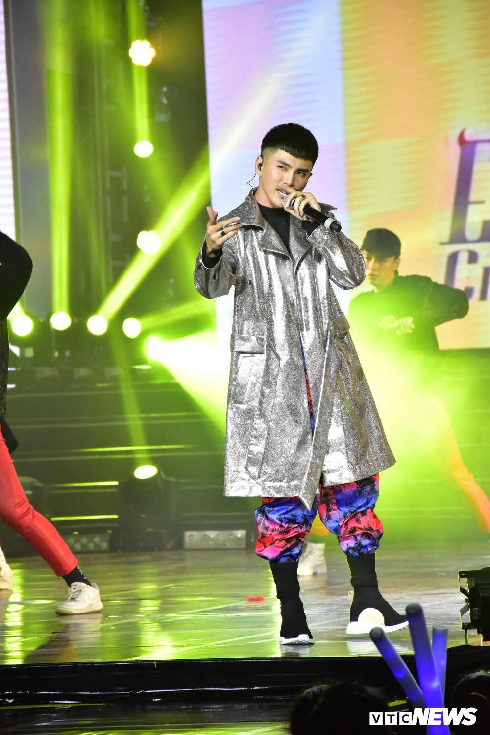 v heartbeat thang 9 (9) 9