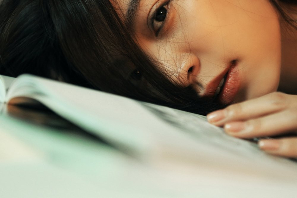 hoang thuy linh khoe mat moc (1)