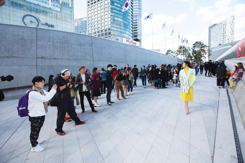 thien nga du seoil fashion week (19) 10