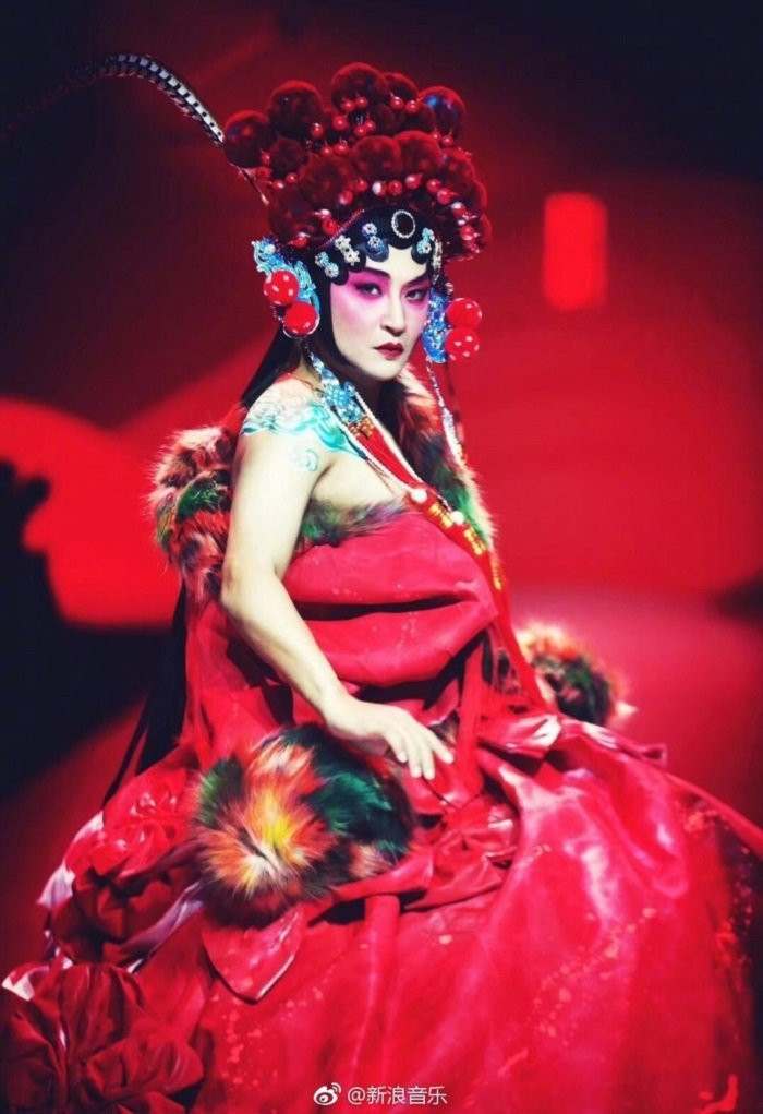 nhi thai tran chi bang phan cam (10) 9